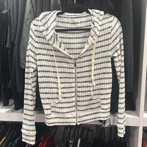 Abercrombie & Fitch striped (very soft & light) hoodie with pockets